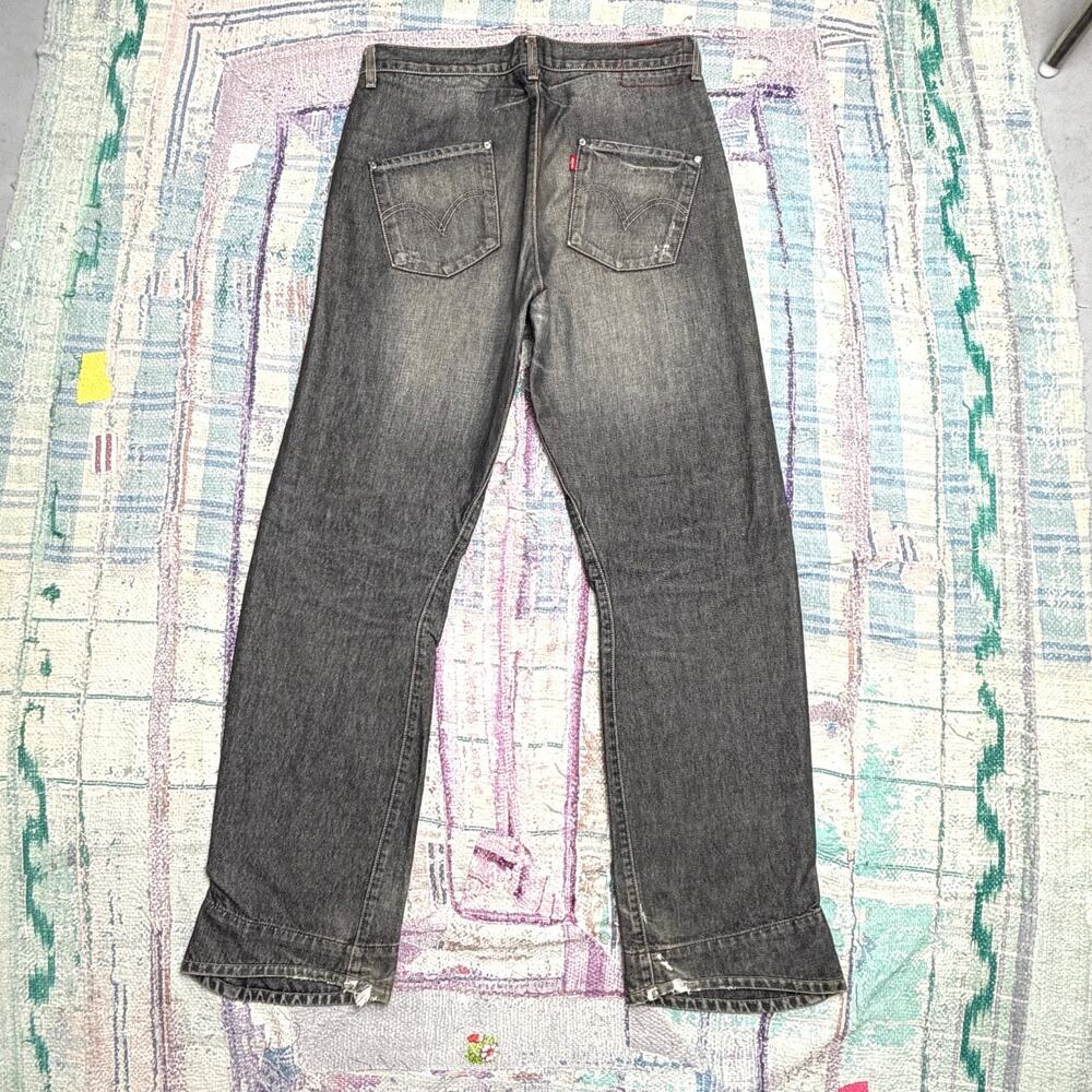 Vintage Levis Engineered Jeans Mens Black fits 33x32